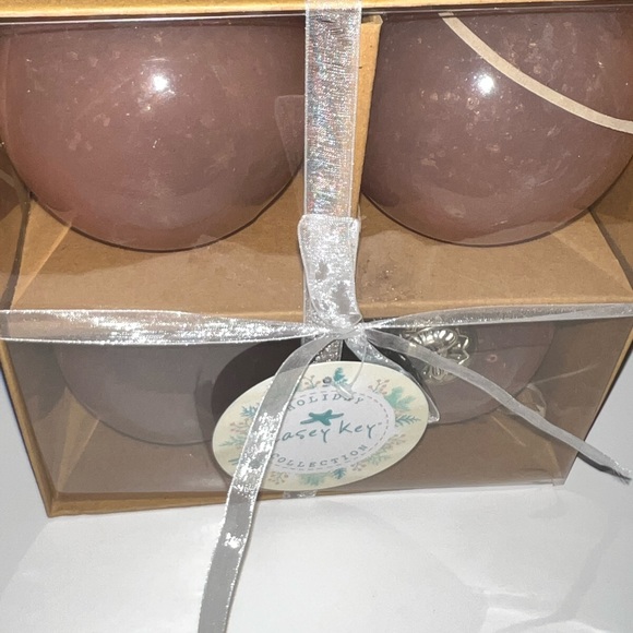 Set of 4 dark brown Christmas ornaments - Picture 3 of 4